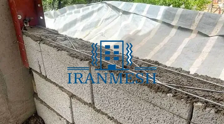 کنترل ترک دیوار با میلگرد بستر