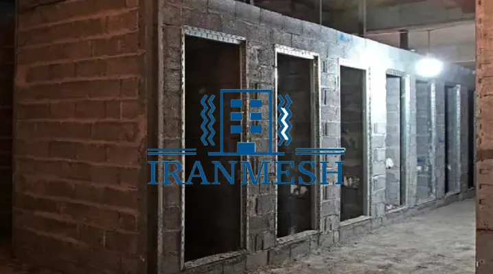 والپست برای دیوار با در و پنجره